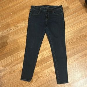 American Eagle super stretch jegging size 10 dark wash